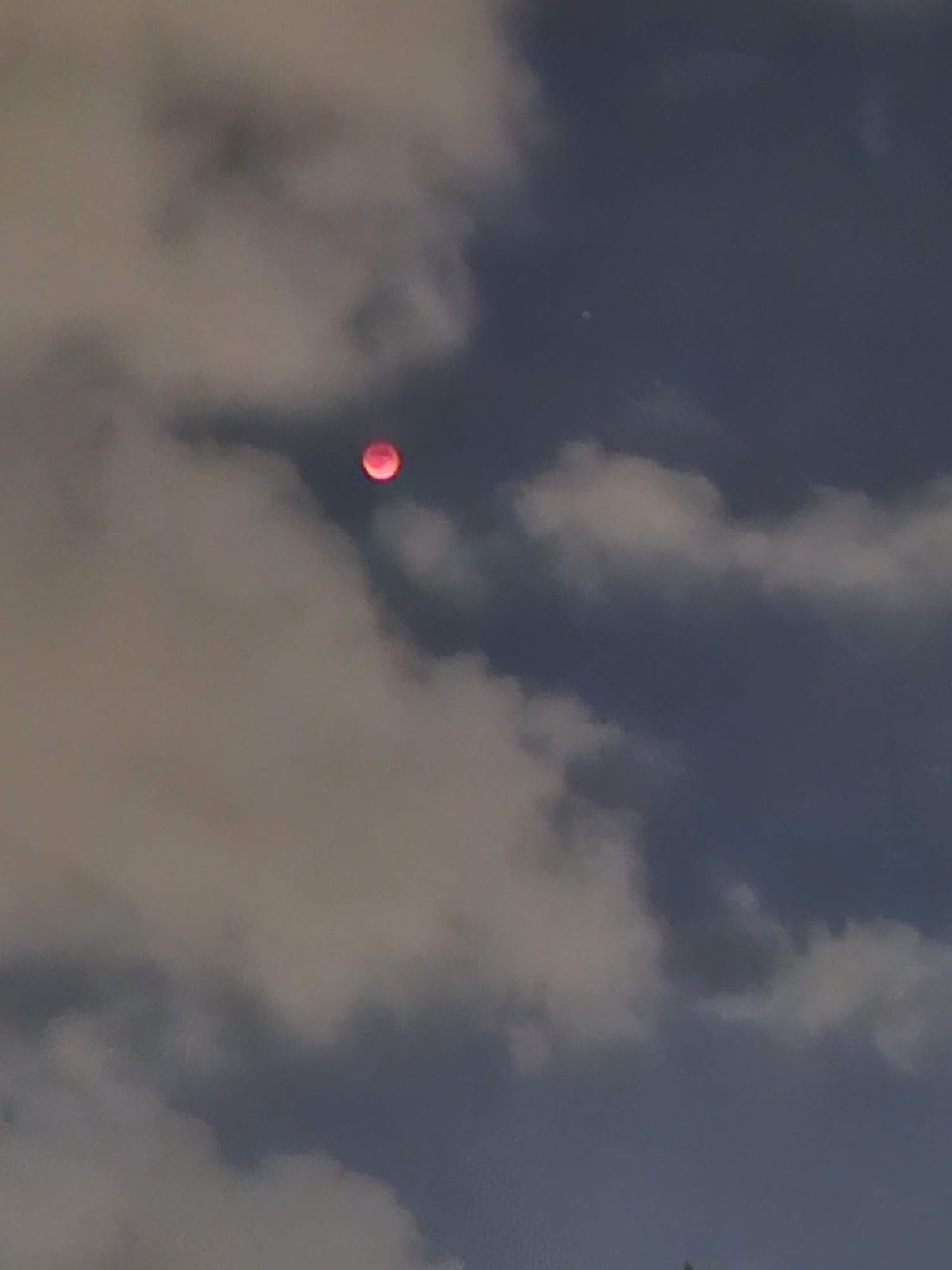 ליקוי הלבנה שנצפה מאלקנה