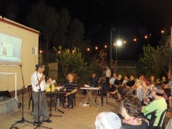 הרמת כוסית  במועדון 50 פלוס ערב ראש השנה תשע"ג