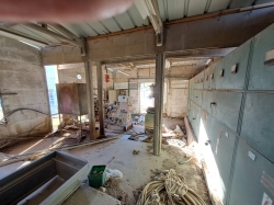 החלל הפנימי של בית הגנרטור (צילום: בועז זילברשץ, תשפ"ה 2025)