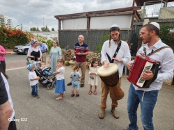 הכליזמרים: יגאל זגלמן ודניאל יעקובוביץ (צילום: סלין מיכליס)