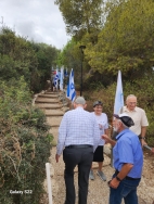 סיור מס' 1 יוצא לדרך: אבישי דאום, צביקה גורפינקל, אסתר אדמנית ומוטי מינצר (צילום: סלין מיכליס)