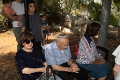 הדרכה בגת הקדומה (צילום: דני סיטרון)