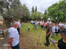 הדרכה בתחנה 1: 'הגורן' (צילום: רוחי רוזנבלום)