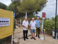 טקס פתיחת שביל אלקנה (בתמונה: ראש המועצה אסף מינצר, שמואל גורפינקל ואבי רוגובסקי