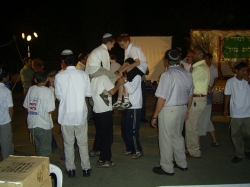 מסיבת בני-מצוה ישתא  תשסה 4